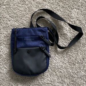 Sherpani Lima Shoulder Bag Minimalist RFID $54 REI